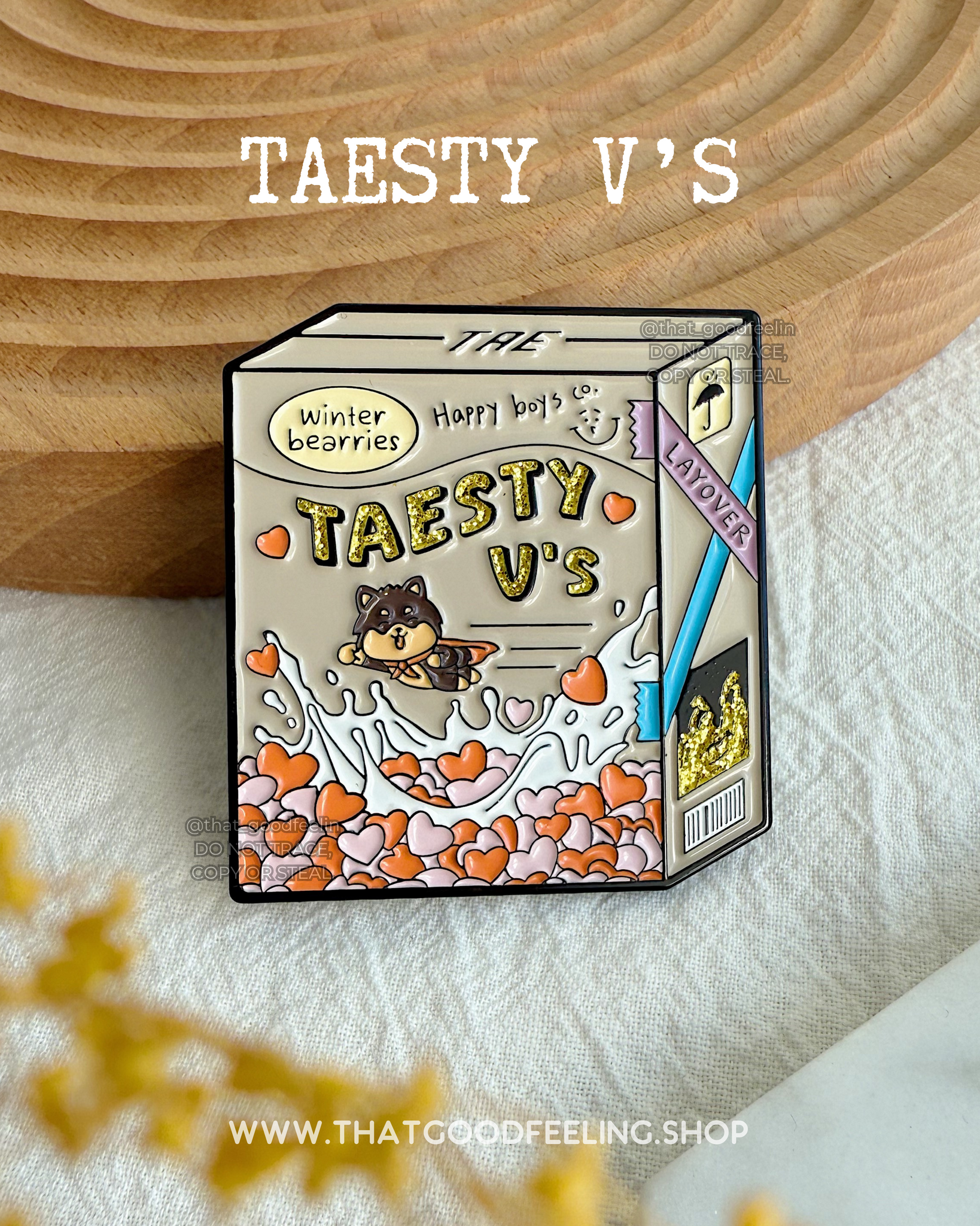 TAESTY V'S Enamel Pin