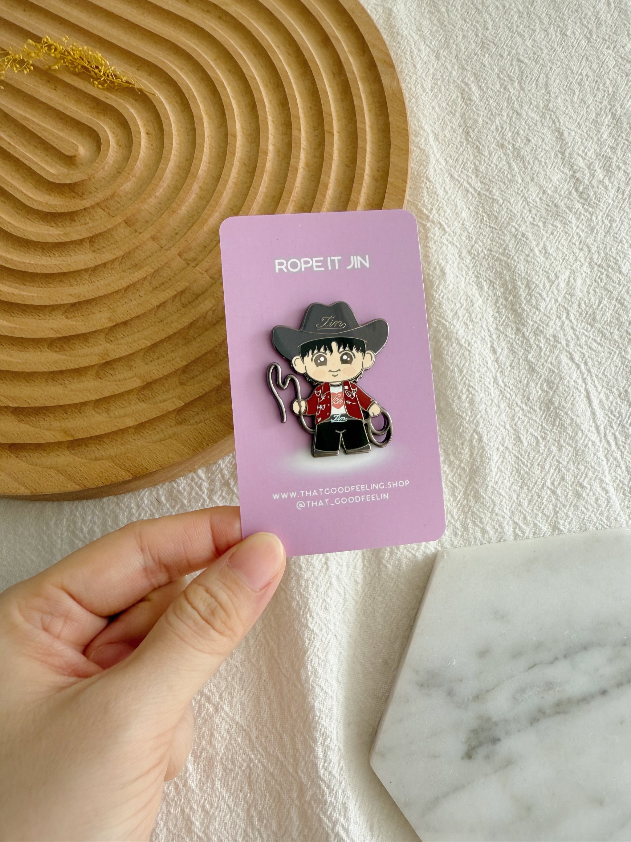 ROPE IT JIN Enamel Pin – That Good Feeling