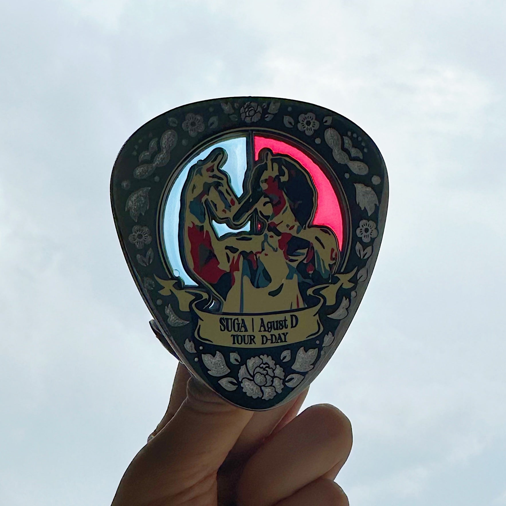 DDAY GUITAR PICK Stained Glass Enamel Pin – That Good Feeling