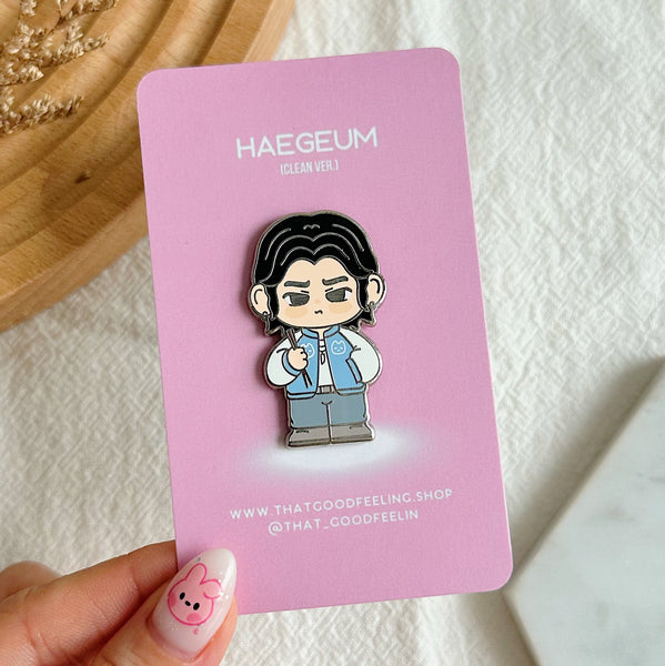 HAEGEUM (clean) Enamel Pin