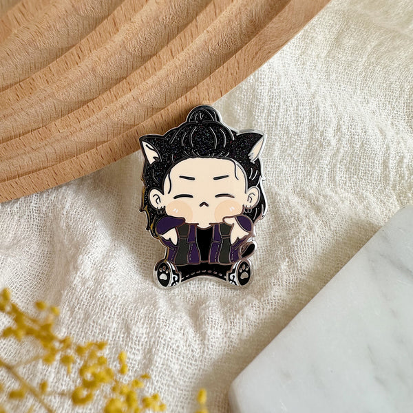 MANBUN YOONGI Enamel Pin